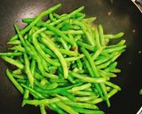 Hình bước làm 4 của món Đậu que xào thịt