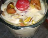 A picture of step 3 of Cocktail Smoothie.