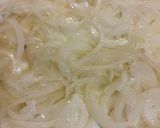 Foto del paso 1 de la receta: Tortillitas rellenas con mortadela con nuez (Las Dinas)