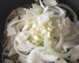 Foto del paso 1 de la receta: Hígado de ternera estofado con patatas en dados