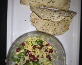 A picture of step 2 of Papad Taco Salad.