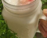 A picture of step 5 of Banana Milk Shake In Summer 🥤 🍌.