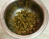 મગ નું સૂપ (Moong Soup Recipe In Gujarati) રેસીપી સ્ટેપ2ફોટો