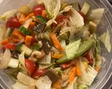 Keleti ízek wok zöldség-saláta recept fázis 2 fotója
