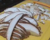 A picture of step 2 of Spaghetti with Porcini Mushrooms.