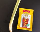 Foto langkah ke 1 dari resep Es Teh Serai.