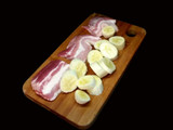 Aperitivo de banana con bacon