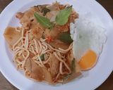 รูปขั้นตอนการทำที่ 6 ของ ผัดสปาเก็ตตี้,หมูนุ่ม,หน่อไม้ดองไข่ดาว - คีโต