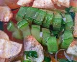 Foto langkah ke 4 dari resep Sop Oyong Tabur.