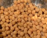 A picture of step 1 of Papri chana chat.