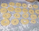 عکس مرحله 3 از دستور دونات تپلـــی بازاری به سبــــــــک 🐣ــــــــــــــــــــــــــ