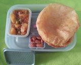 A picture of step 9 of Masala Puri and Bhaji.