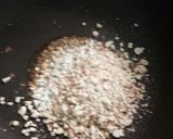 A picture of step 3 of Potato 's dry veg.