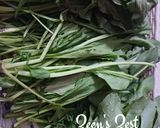 A picture of step 1 of Mustard Greens Palya (Sarson ka Palya).