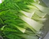 Foto langkah ke 2 dari resep 405. Pakcoy Siram Ayam Saus Tiram.