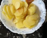 A picture of step 4 of Aloo Kachalu Chat.