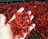 รูปขั้นตอนการทำที่ 2 ของ พริกแห้งหอมๆ สีสดๆ เก็บได้นาน 🌶