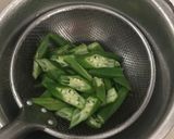 Foto langkah ke 2 dari resep Tumis okra.