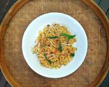 Foto langkah ke 4 dari resep Oseng mie, toge bumbu ebi.