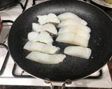 Foto del paso 4 de la receta Bocaditos de bacalao a la plancha con acelgas salteadas
