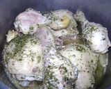 Foto del paso 3 de la receta: Pollo provenzal a la olla