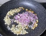 Foto langkah ke 5 dari resep Mie Ayam.
