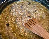 A picture of step 5 of Khorak (sindhi sweet).