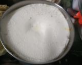 चीक/ खरवस (Kharvas Recipe In Marathi) रेसिपी स्टेप 2 फोटो 