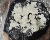 A picture of step 4 of Oreo Swiss Roll.