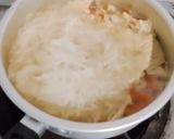 Foto langkah ke 5 dari resep Sup Bihun Telur Kembang Tahu.