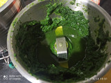 લહેસુની પાલક ખીચડી (Lehsuni Palak Khichdi Recipe In Gujarati)
