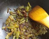 মুরগির মাংসের ঝোল(murgir mangsho jhol recipe in Bengali) রেসিপির ধাপ 2 ছবি