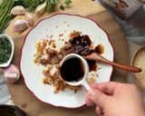 Foto del paso 3 de la receta: Aceite de oliva con ajo confitado y romero