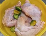 Foto langkah ke 1 dari resep Ayam Goreng Serai Dengan Kremesan.