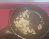 Foto del paso 2 de la receta Espaguetis con tinta de calamar