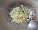 Foto langkah ke 3 dari resep Tahu Telur Ceplok Kecap.