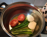 Foto del paso 1 de la receta: Carrilleras al vino tinto