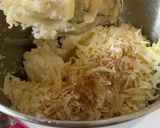 A picture of step 2 of Vermont Cheddar Mashed Potatoes.