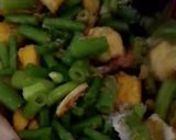 Foto langkah ke 5 dari resep Tumis cumi gembira.