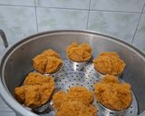 Foto langkah ke 9 dari resep Bolu Kukus Gula Merah Mekar Sempurna | Wangi & Lembut 🧡.