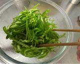 A picture of step 2 of Japanese Tuna and Green Sweet Peppers.