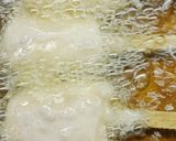 Foto langkah ke 4 dari resep Banana Corndog.