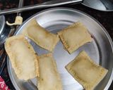 A picture of step 3 of Pizza mcpuff.