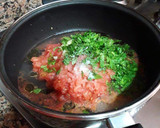 Foto del paso 5 de la receta: Keftas hamburguesadas con queso y salsa de carne picada y tomate