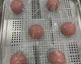 A picture of step 3 of Teapot-Shaped Steamed Buns.