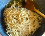 Spaghetti aglio e olio 🇮🇹 krok przepisu 11 zdjęcie