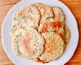 Hình bước làm 3 của món 💚 Bánh Pancake Bột Mì Mè Đen
