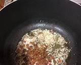 A picture of step 11 of Fruit rice and chicken sauce.