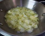 A picture of step 2 of Papaya Plastic Chutney with Dry Fruits.