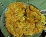 Foto langkah ke 4 dari resep Telur Dadar Gobal Gabul.